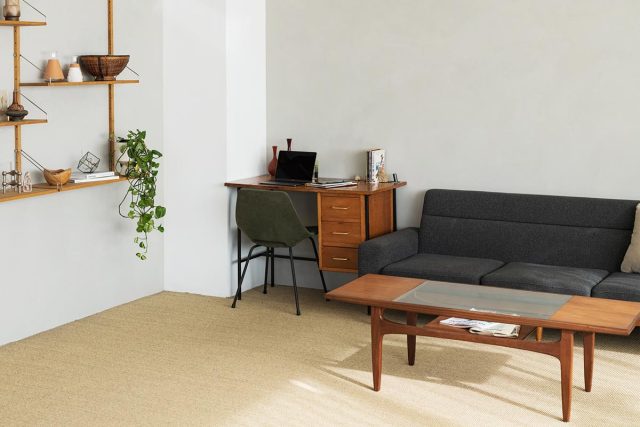 画像:カーペットの敷き替え